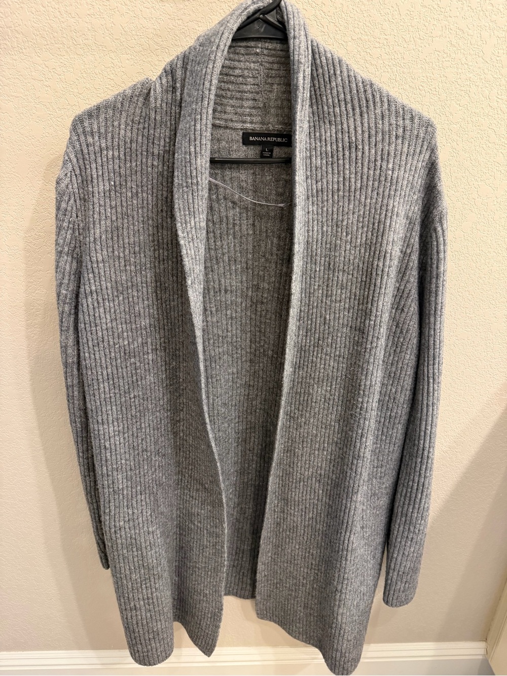 Banana Republic Women's Light Gray Ribbed Open Cardigan